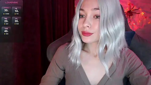 Ohmy Nora  online show from 11-07-25, 02:22