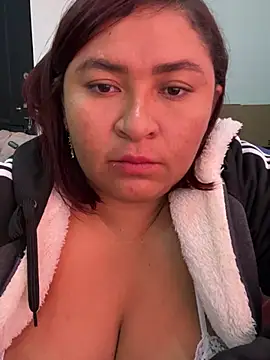 KarlaWild online show from 02-20-25, 06:35