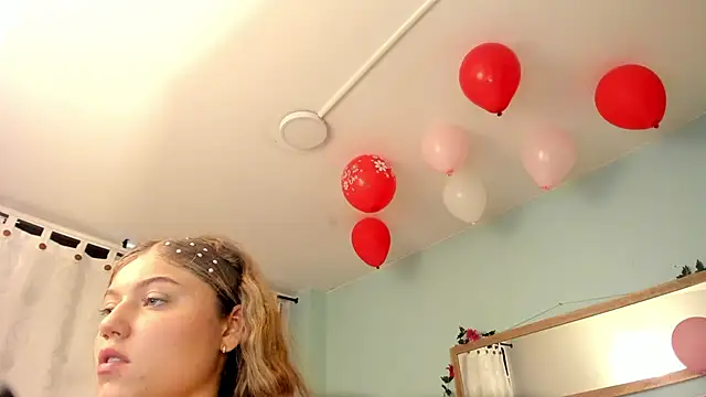 alaia greyy online show from 02-15-25, 06:01