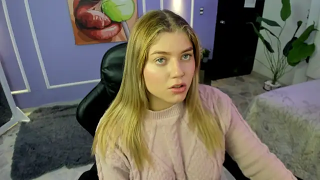 alaia greyy online show from 11-08-25, 01:33