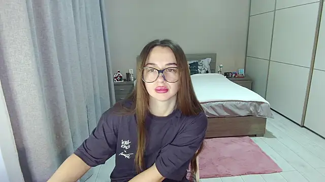 Snapshot of singletrouble chatting on 12-23-25, 08:01 singletrouble online show from 12-23-25, 08:01