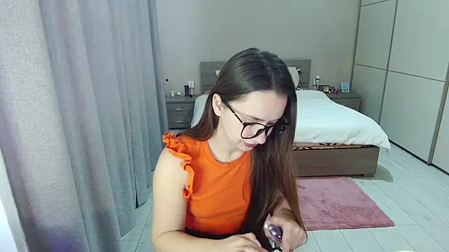 Snapshot of singletrouble chatting on 01-19-26, 07:45 singletrouble online show from 01-19-26, 07:45