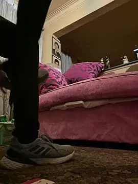 aebaleek2505 online show from 02-18-25, 03:21