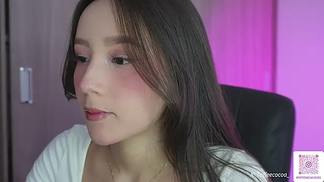 Snapshot of sophi_lii chatting on 09-08-25, 05:12 sophi lii online show from 09-08-25, 05:12