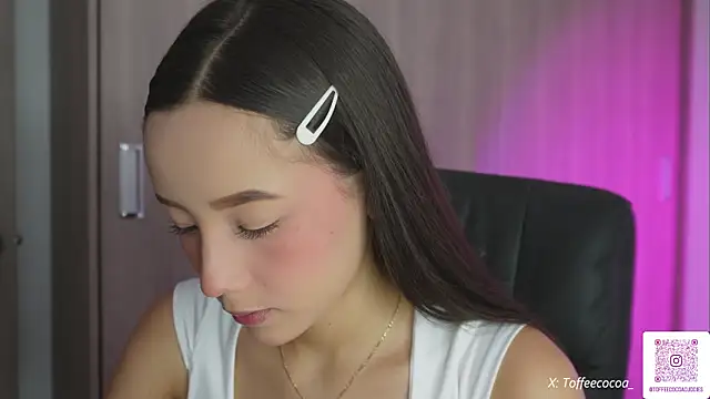 Snapshot of sophi_lii chatting on 09-30-25, 08:14 sophi lii online show from 09-30-25, 08:14