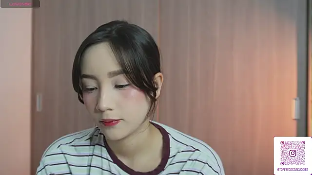 sophi lii online show from 04-22-26, 11:06