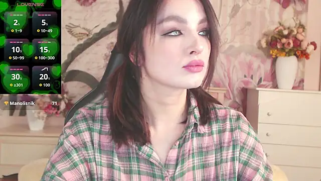 BritneyBarker online show from 11-26-25, 09:16