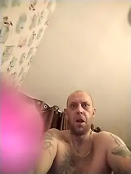 MaxDevilWhite online show from 11-15-25, 12:08