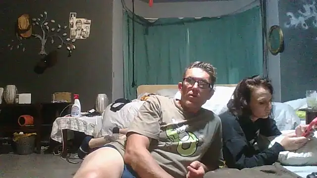 Snapshot of xylegs chatting on 02-16-25, 11:59 xylegs online show from 02-16-25, 11:59