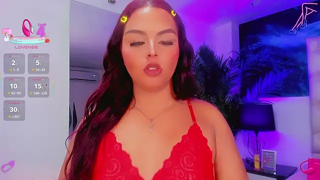 Snapshot of CamiiGarcia chatting on 12-03-25, 04:42 CamiiGarcia online show from 12-03-25, 04:42