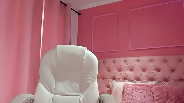 Snapshot of Alezzandro_ chatting on 01-27-25, 02:02 Alezzandro online show from 01-27-25, 02:02