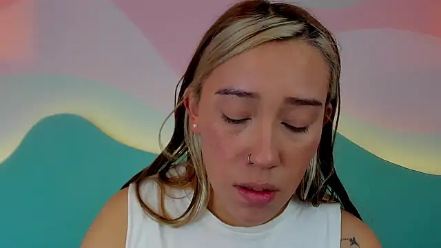 Snapshot of Lannajansen chatting on 11-05-25, 01:00 Lannajansen online show from 11-05-25, 01:00