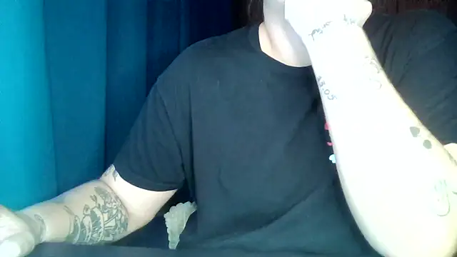 bunnyfox420 online show from 10-03-25, 12:51