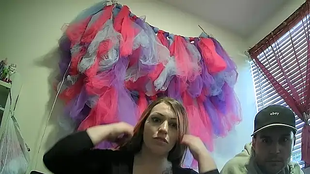 Snapshot of barbieinbondage7 chatting on 01-24-25, 10:30 barbieinbondage7 online show from 01-24-25, 10:30