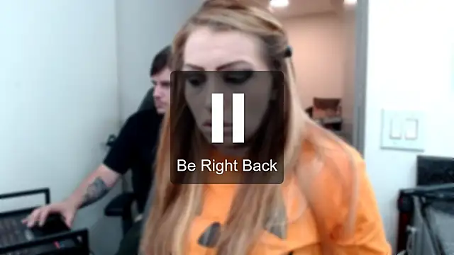 Snapshot of barbieinbondage7 chatting on 09-24-25, 03:43 barbieinbondage7 online show from 09-24-25, 03:43