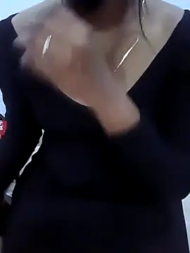 Snapshot of Vedha_Vedhika chatting on 03-01-25, 10:53 Vedha Vedhika online show from 03-01-25, 10:53