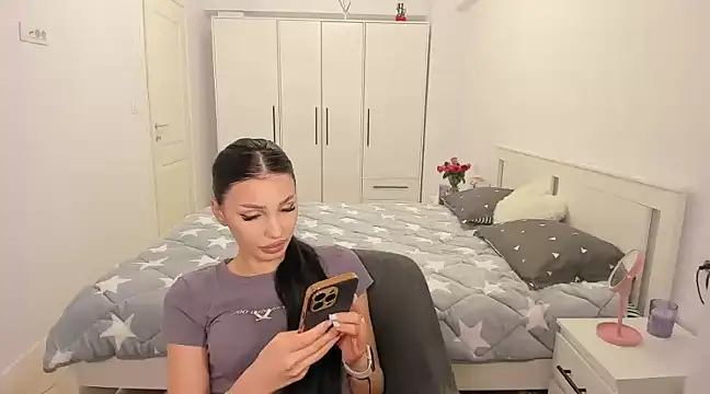 HelenShawn online show from 03-05-25, 01:52