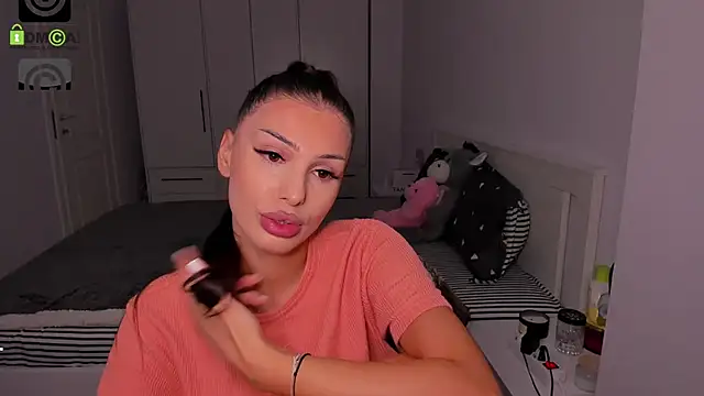 HelenShawn online show from 10-06-25, 07:55