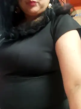 Snapshot of horny_lizia chatting on 12-13-25, 07:53 horny lizia online show from 12-13-25, 07:53