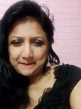 Snapshot of horny_lizia chatting on 12-18-25, 06:25 horny lizia online show from 12-18-25, 06:25