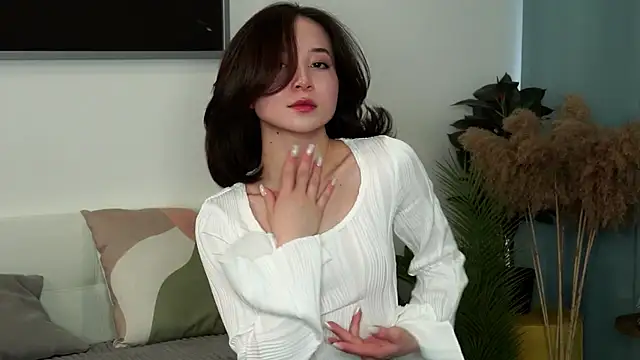 VeronaCritchlow online show from 03-18-25, 07:52