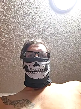 Snapshot of Johndis805 chatting on 11-12-25, 12:38 Johndis805 online show from 11-12-25, 12:38