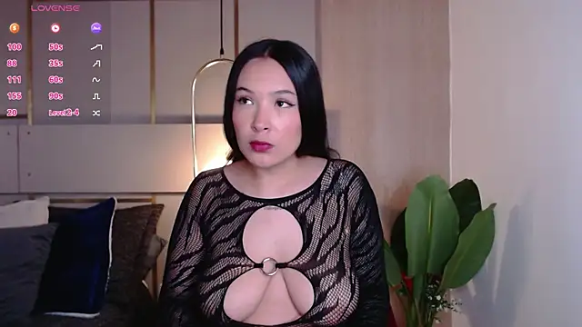 Victoria Collinns online show from 11-20-25, 12:27