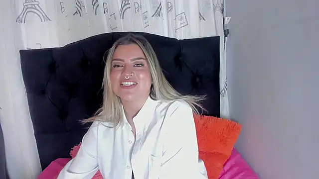 Snapshot of Valka_praskov chatting on 01-28-25, 06:07 Valka praskov online show from 01-28-25, 06:07