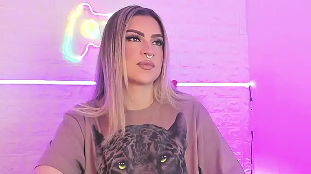 Snapshot of Valka_praskov chatting on 10-18-25, 12:28 Valka praskov online show from 10-18-25, 12:28