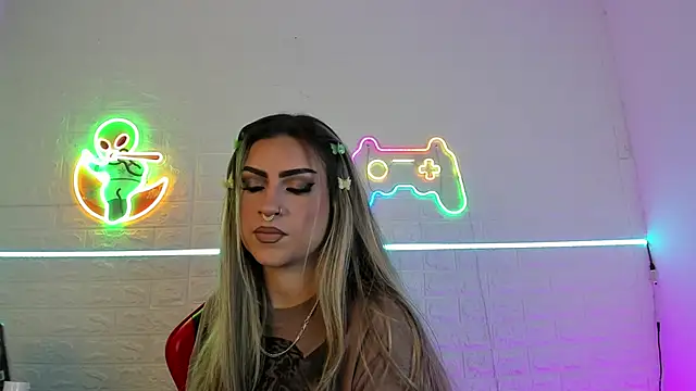 Snapshot of Valka_praskov chatting on 12-02-25, 01:05 Valka praskov online show from 12-02-25, 01:05