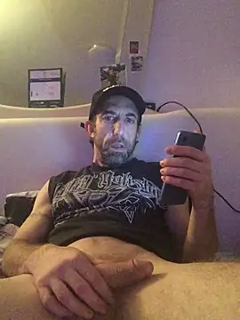 Pilote19 online show from 11-28-25, 06:43