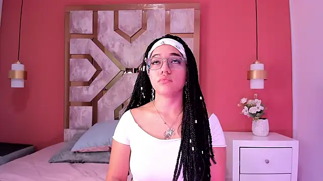 Snapshot of Billie_Jhonson_ chatting on 09-27-25, 02:05 Billie Jhonson online show from 09-27-25, 02:05