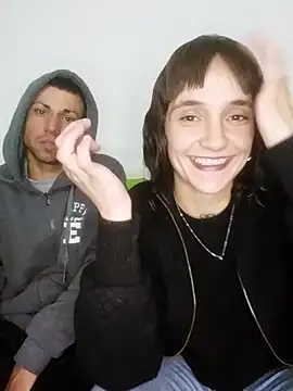 parejarica420 online show from 05-20-26, 04:57