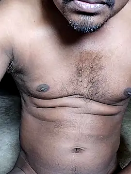 Snapshot of kingg4545 chatting on 11-01-25, 04:14 kingg4545 online show from 11-01-25, 04:14