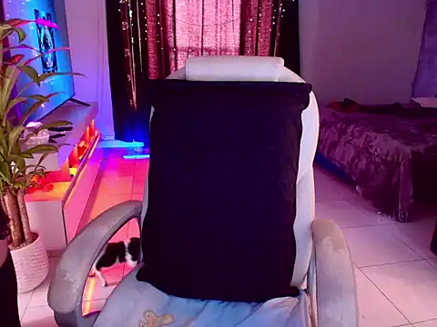 latexgoddes online show from 01-08-26, 09:17