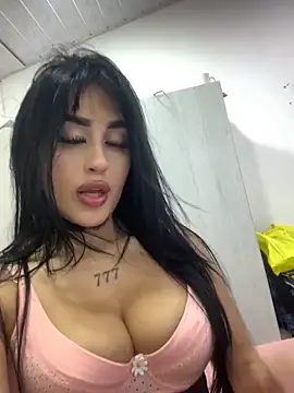 Girl milk7 online show from 03-13-25, 05:11