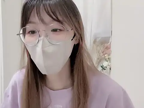 Snapshot of Chu1314 chatting on 03-05-25, 03:29 Chu1314 online show from 03-05-25, 03:29