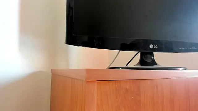 Snapshot of Anur-77 chatting on 09-10-25, 10:26 Anur-77 online show from 09-10-25, 10:26