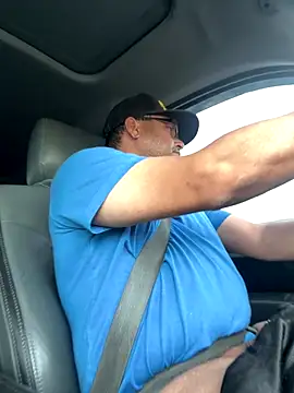 luiriv04 online show from 09-20-25, 02:51