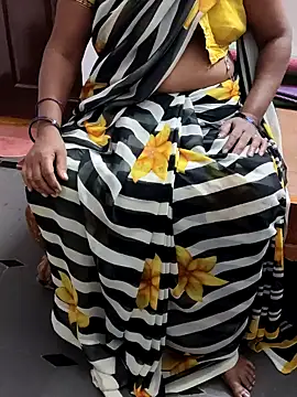 laxmitelugu78 online show from 01-30-25, 04:34