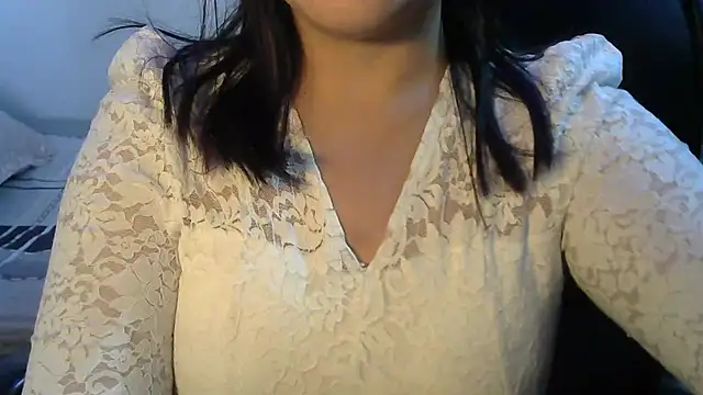 Snapshot of shutup_ chatting on 03-19-25, 10:33 shutup online show from 03-19-25, 10:33