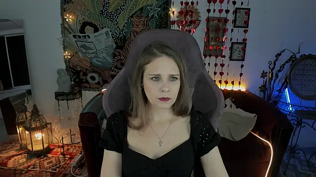 Snapshot of EmiliaBedy chatting on 02-27-25, 09:11 EmiliaBedy online show from 02-27-25, 09:11