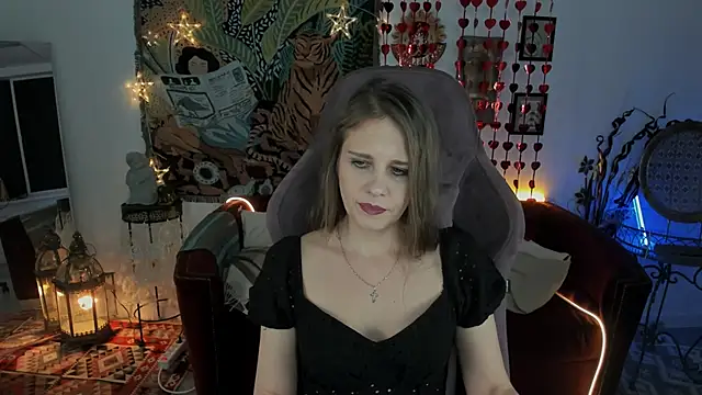 Snapshot of EmiliaBedy chatting on 02-27-25, 12:13 EmiliaBedy online show from 02-27-25, 12:13