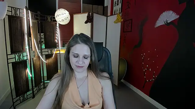 Snapshot of EmiliaBedy chatting on 02-28-25, 12:09 EmiliaBedy online show from 02-28-25, 12:09