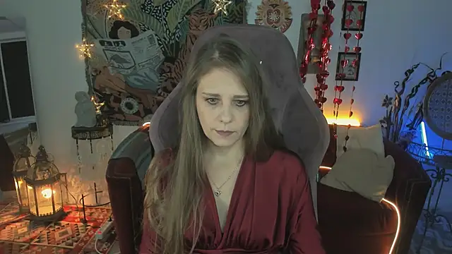 Snapshot of EmiliaBedy chatting on 03-03-25, 09:00 EmiliaBedy online show from 03-03-25, 09:00