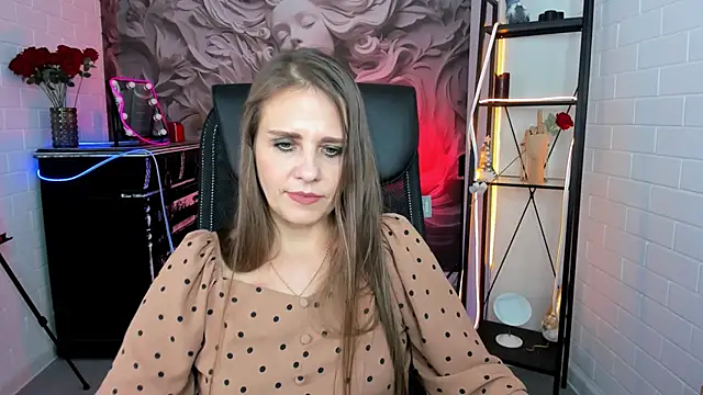 Snapshot of EmiliaBedy chatting on 03-22-25, 03:09 EmiliaBedy online show from 03-22-25, 03:09