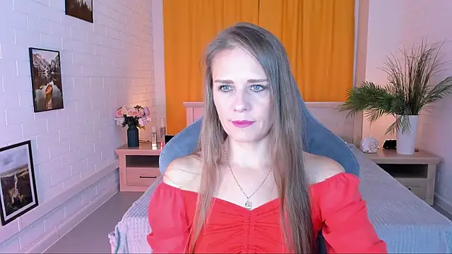 Snapshot of EmiliaBedy chatting on 10-01-25, 09:15 EmiliaBedy online show from 10-01-25, 09:15