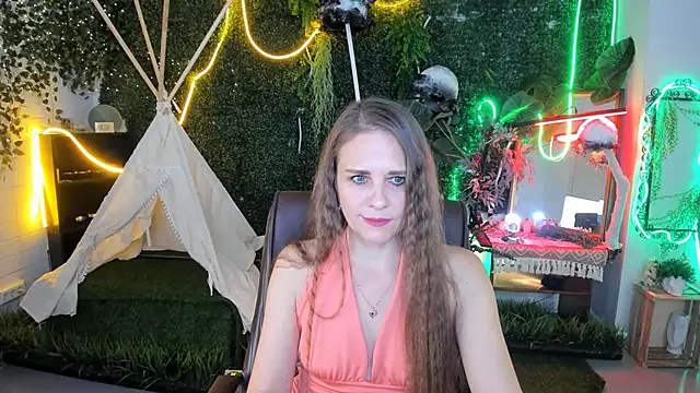 Snapshot of EmiliaBedy chatting on 10-15-25, 09:09 EmiliaBedy online show from 10-15-25, 09:09