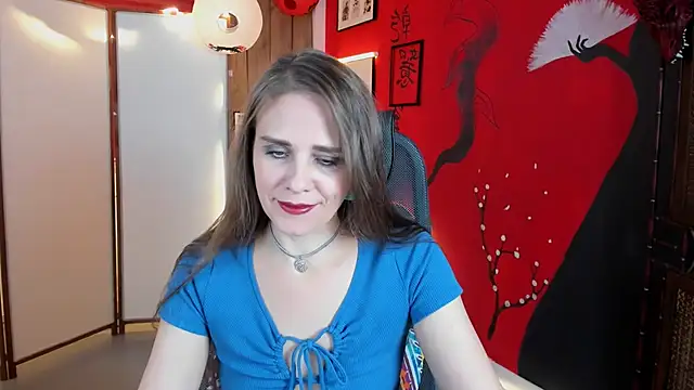 Snapshot of EmiliaBedy chatting on 10-21-25, 05:08 EmiliaBedy online show from 10-21-25, 05:08