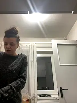 Snapshot of bunnythetailor chatting on 11-17-25, 04:46 bunnythetailor online show from 11-17-25, 04:46